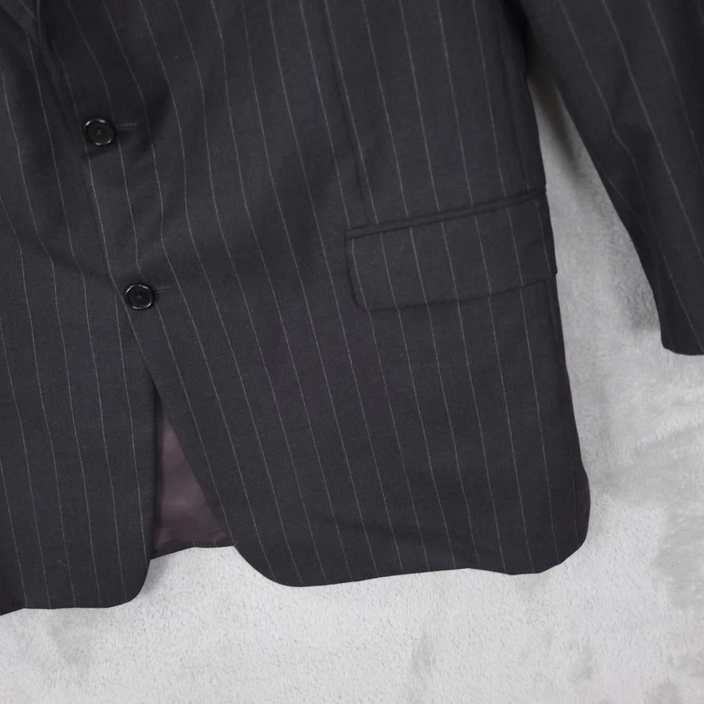 Hickey Freeman Blazer Mens 38R Gray Pinstripe Wool Loro Piana Super 120s USA